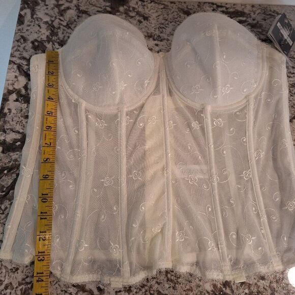 Dominique‎ white Corset bridal bra size 44C - Picture 5 of 6